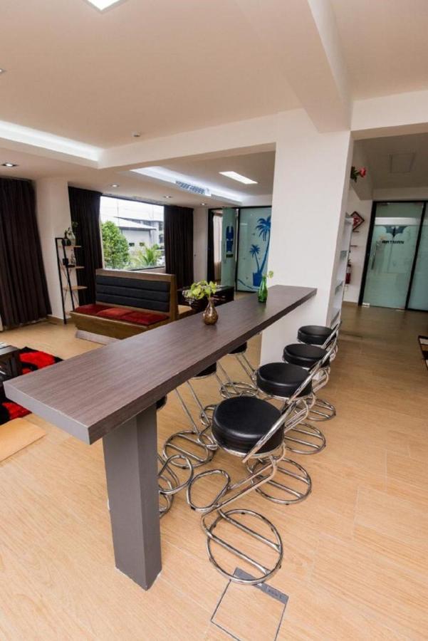 Shell Out Beach Club Suite Kuah Esterno foto